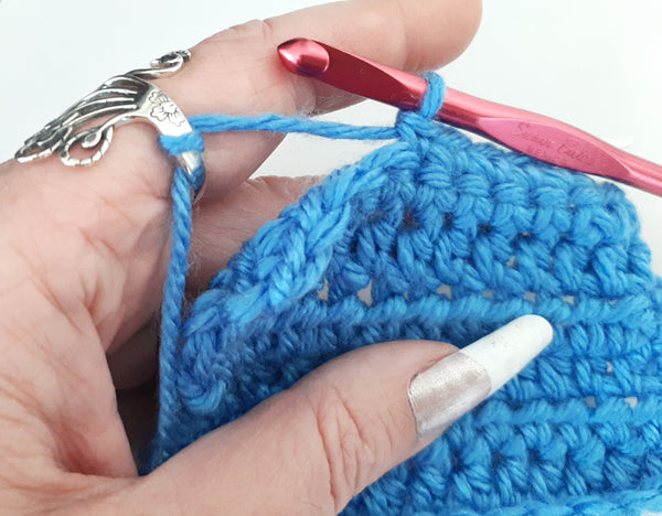 Sterling Silver Yarn Ring Fancy Peacock Adjustable Size Crochet Ring Beginner Knitting Crocheting Gift Crochet Tension Regulator Tool