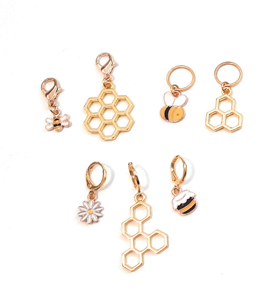 Stitch Markers Honey Bees and Flowers for Crochet and Knitting Set of 8 Detachable Place Marker Progress Keepers Yarn Gifts Accessories