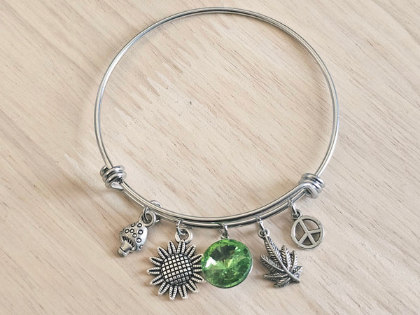 Expandable Charm Bracelet - Free Spirit
