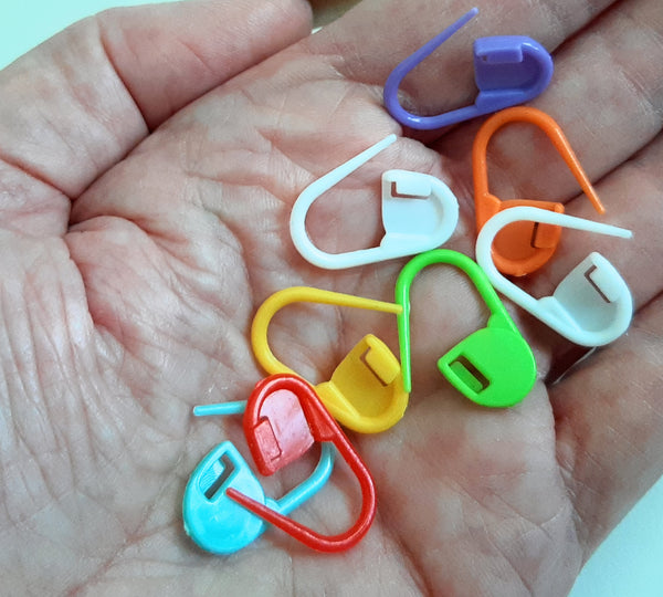 Stitch Markers Set of 10, 25, 50 Random Color Plastic  for Crochet or Knitting | Place Marker | Yarn Keeper Accessories | Locking Safety Pin