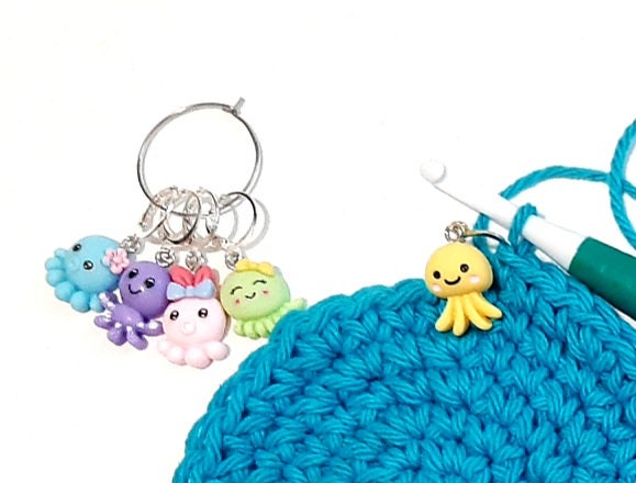 Cute Stitch Markers Octopus Jellyfish Characters for Crochet and Knitting 5pc Set Place Marker Yarn Gifts Accessories Knitting Notions