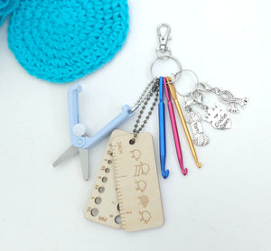 Crochet Tools Keychain Mini Crochet Hooks Scissors Measuring Guide Stitch Markers Gift for Crochet Essentials Tool Kit Crochet Notions Set