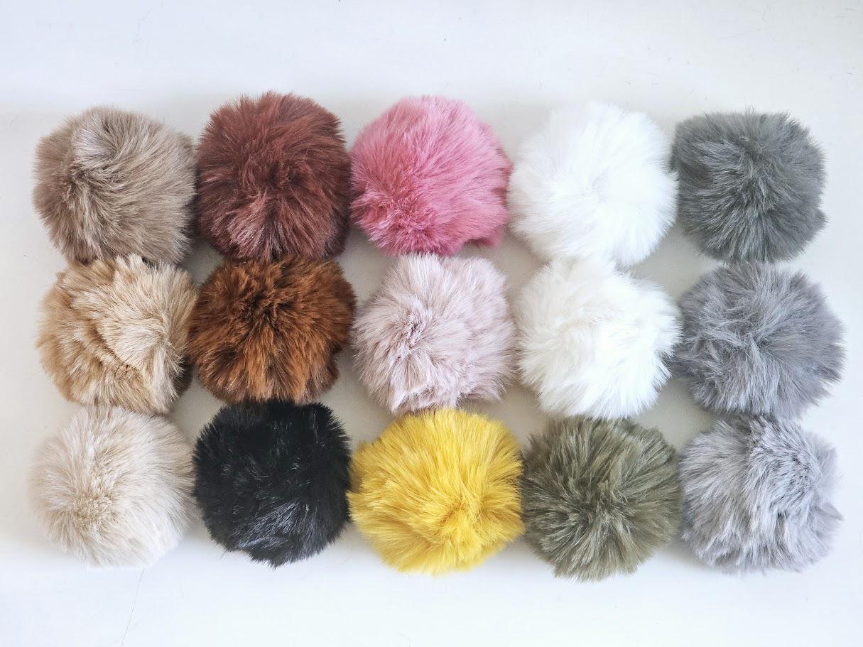 Plush Fur Pompoms 3.25in for attaching Knitted and Crochet Hats Faux Fur in 15 Solid Colors Pom pom Elastic Loop Pompom Holder Fastener