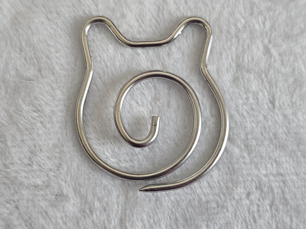 Charming Cat Stitch Holder Set of 2 Kitty Metal Knitting Crochet Accessory Spiral Cat Pin Style Needle Keeper Kitty Ears Shawl Accessory