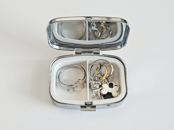 Mini Crochet Storage Case Cute Puppy Dogs Yarn Tension Ring & Stitch Markers Crochet Gift Set for Knitter Dog Tin Doggy Pill Box