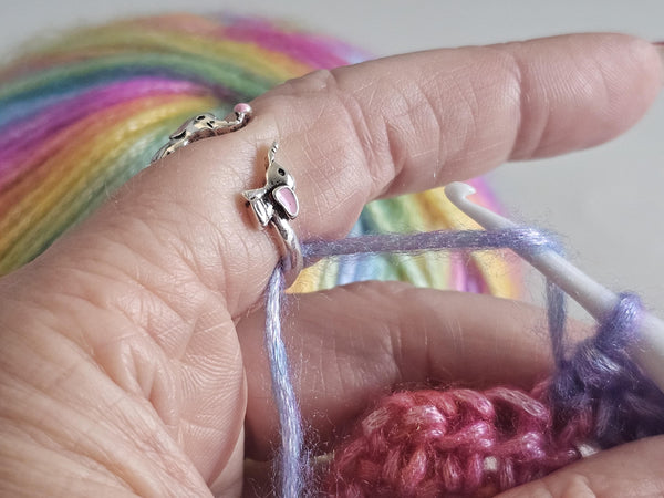Elephant Yarn Tension Ring Silver Elephant Adjustable Ring Size 6-8 Crochet Ring Beginner Knitting Crochet Gift Tension Regulator Tool