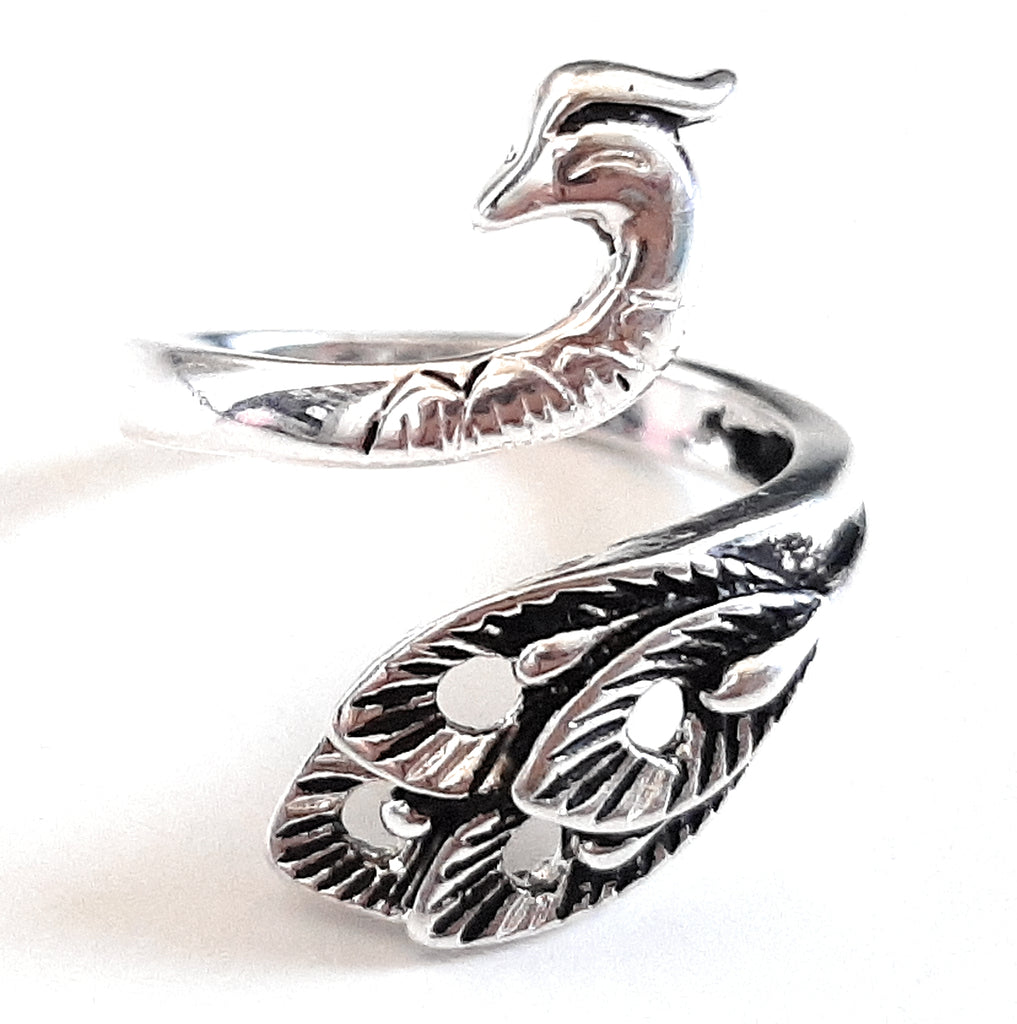 Jubilant Silver Peacock Ring – Wyvern's Hoard