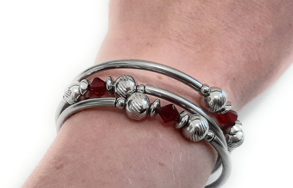 Stainless Steel Swarovski Birthstone Memory Wire Bracelet - August Peridot